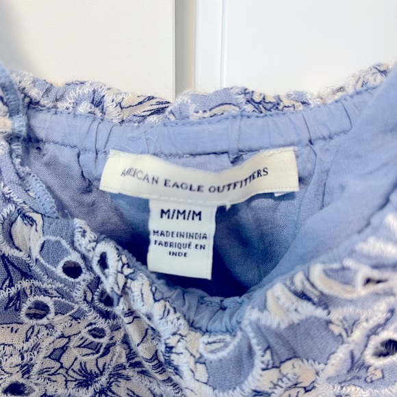 American Eagle cute summer top. Size medium worn once - Picture 2 of 2